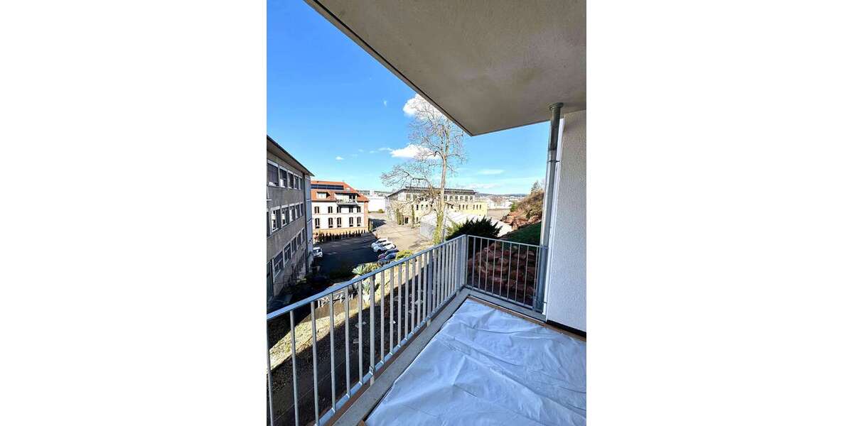 Etagenwohnung Kaiserslautern Bahnheim - 3 Zimmer, 104 m&sup2;, 1.350&euro; | Angebot:26569650