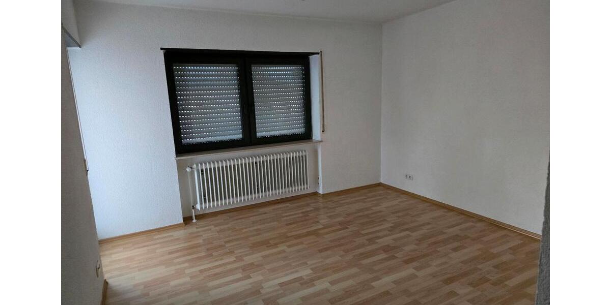 Erdgeschoßwohnung Weilerbach - 4 Zimmer, 90 m&sup2;, 850&euro; | Angebot:24591147