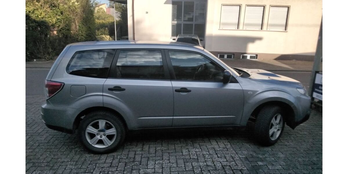 Subaru Forester 135.500 km 6.300 &euro; Mehlingen 67678