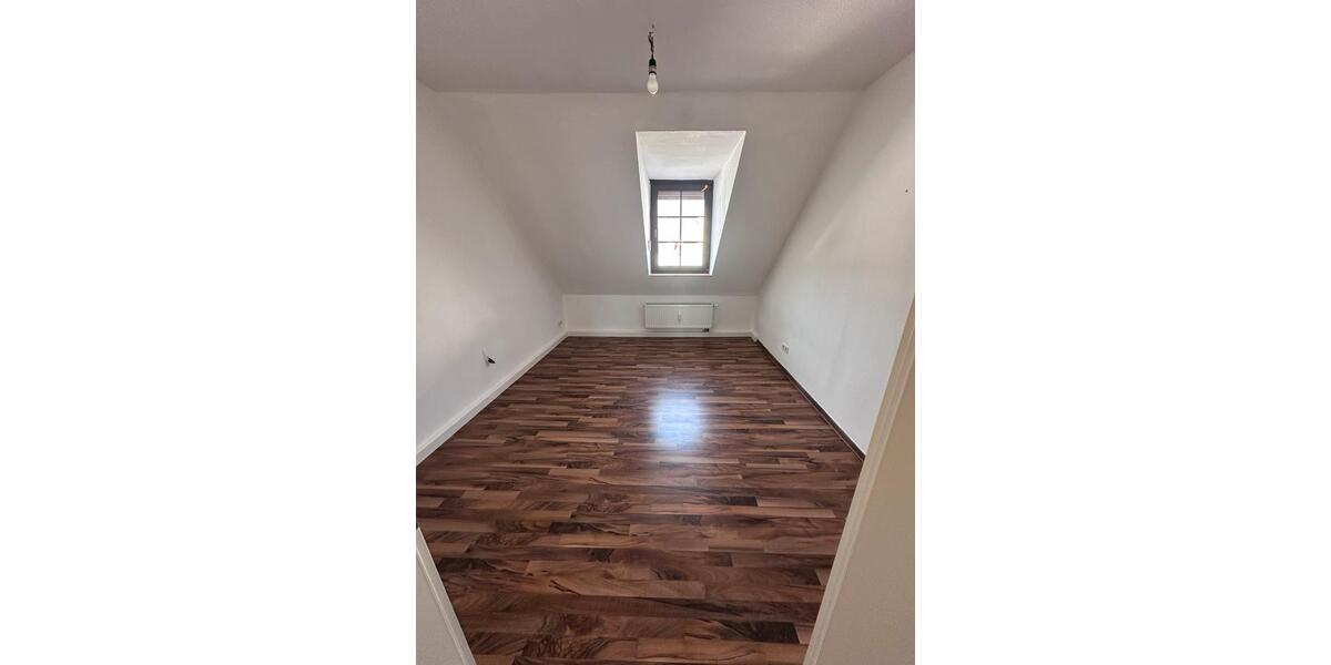 65 m² in unmittelbarer Nähe zum West-Pfalz-Klinikum 3 zimmer