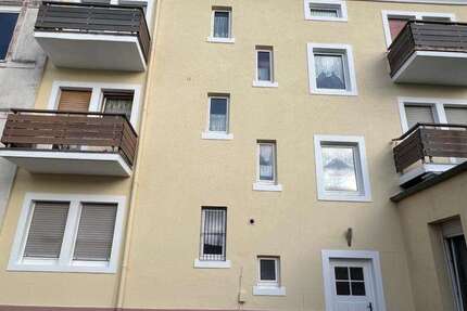 Haus Pirmasens - 12 Zimmer, 339 m&sup2;, 359.000&euro; | Angebot:27665649