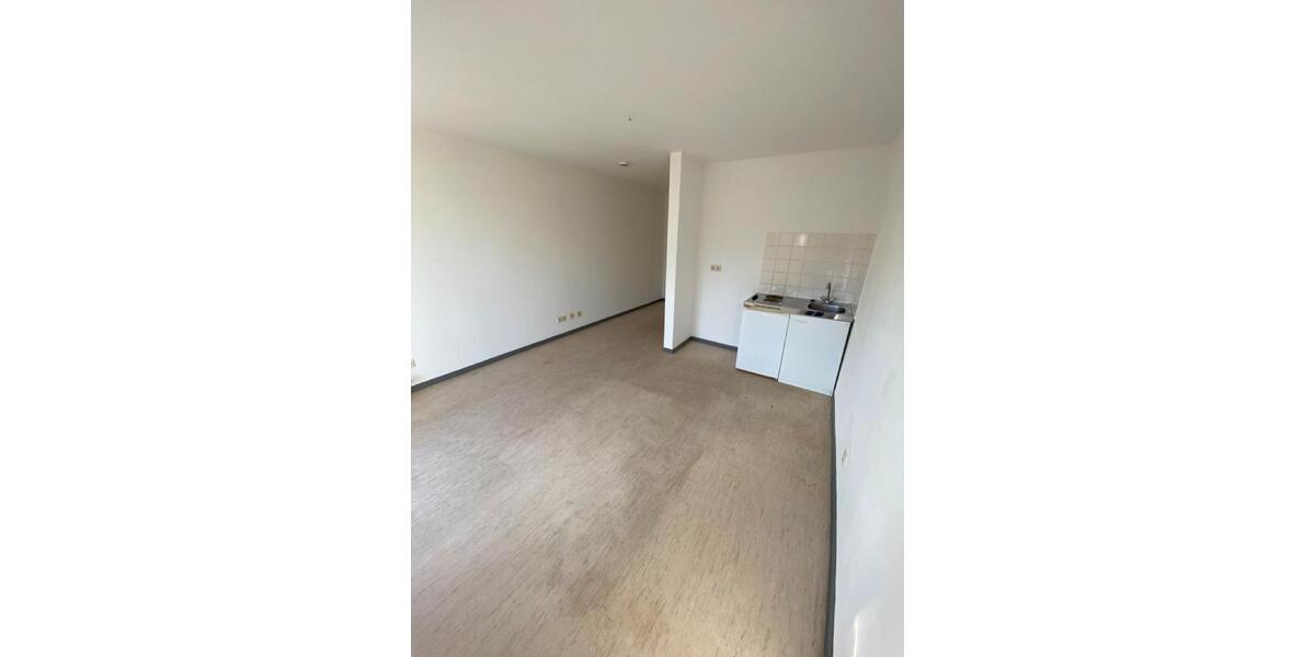 Erdgeschoßwohnung Kaiserslautern - 1 Zimmer, 23 m&sup2;, 330&euro; | Angebot:26534977