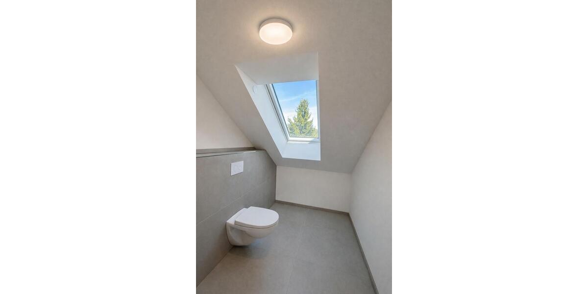 Dachgeschoßwohnung Neustadt an der Weinstraße Diedesfeld - 3 Zimmer, 114 m&sup2;, 1.887&euro; | Angebot:26101948