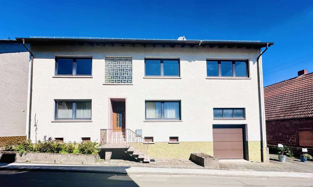Einfamilienhaus Queidersbach - 5 Zimmer, 205 m&sup2;, 255.000&euro; | Angebot:26872151