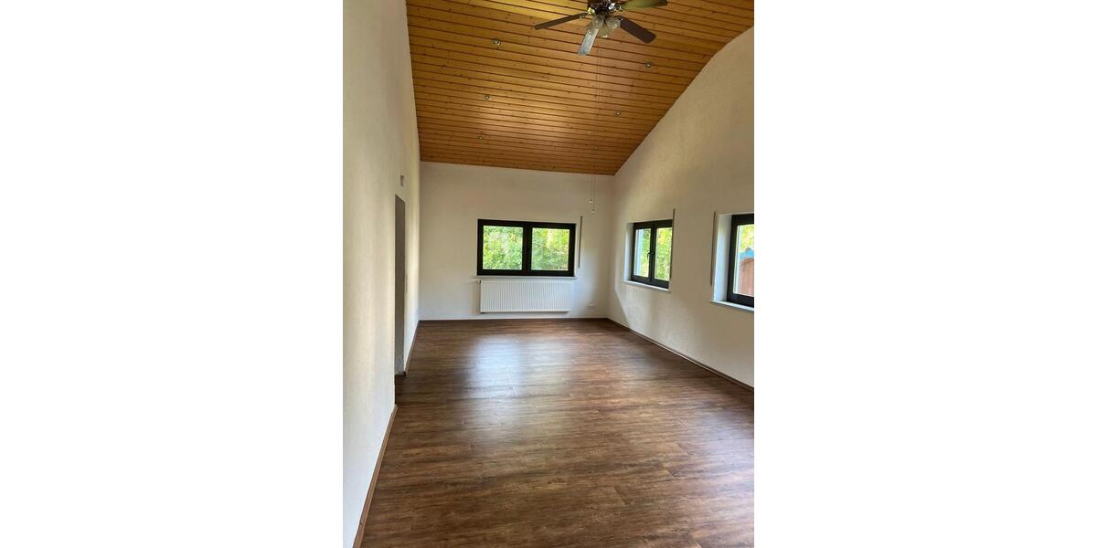 Einfamilienhaus Kaiserslautern Einsiedlerhof - 7 Zimmer, 208 m&sup2;, 449.000&euro; | Angebot:26503689