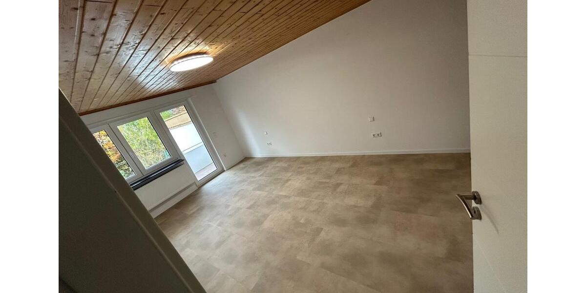 Reihenhaus Kaiserslautern Betzenberg - 4 Zimmer, 125 m&sup2;, 1.500&euro; | Angebot:25921690