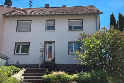 Haus Queidersbach - 6 Zimmer, 218 m&sup2;, 333.000&euro; | Angebot:26758847