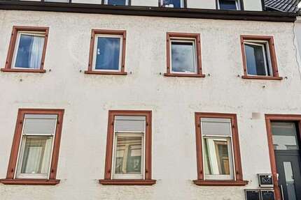 Haus Kaiserslautern - 8 Zimmer, 202 m&sup2;, 455.000&euro; | Angebot:27685743