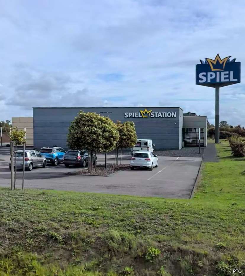 Halle in Edenkoben 6.000 € 610 m²