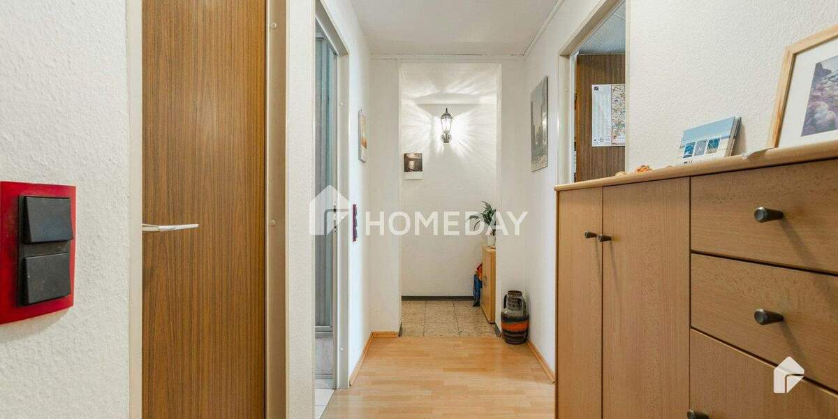 Etagenwohnung Kaiserslautern Innenstadt - 4 Zimmer, 100 m&sup2;, 185.000&euro; | Angebot:25684133