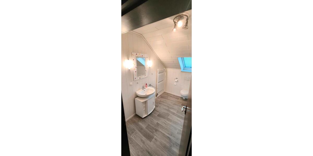 Dachgeschoßwohnung Rodalben - 2 Zimmer, 73 m&sup2;, 550&euro; | Angebot:26358700