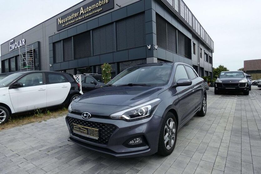 i20