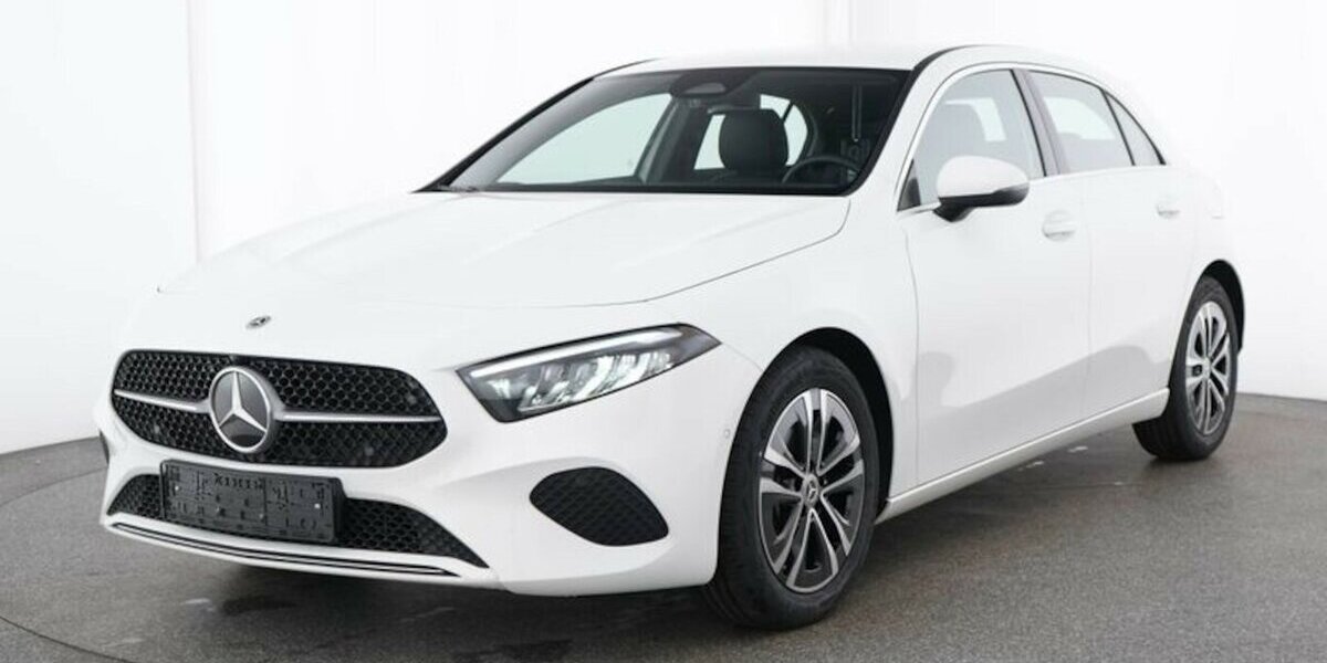 Mercedes-Benz A 180 Progressive 26.641 km 29.950 &euro; Kaiserslautern 67657