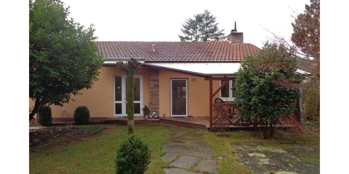 Einfamilienhaus Trippstadt - 6 Zimmer, 233 m&sup2;, 2.100&euro; | Angebot:26995338