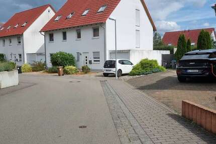 Haus Kaiserslautern Bahnheim - 4 Zimmer, 135 m&sup2;, 1.350&euro; | Angebot:27707897