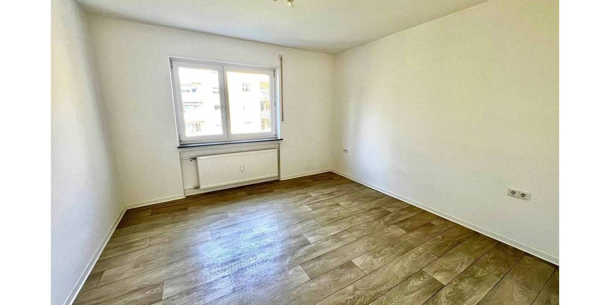 Etagenwohnung Kaiserslautern Innenstadt - 4 Zimmer, 84 m&sup2;, 198.000&euro; | Angebot:26017535
