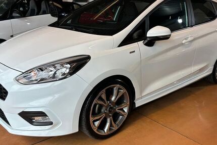 Ford Fiesta 98.899 km 9.990 &euro; Bad Dürkheim 67098