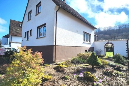 Einziehen & Wohlfühlen – Gepflegtes freistehendes 60er-Jahre-EFH mit Gartenparadies - Haus Thaleischweiler-Fröschen Fröschen | Angebot:25342461
