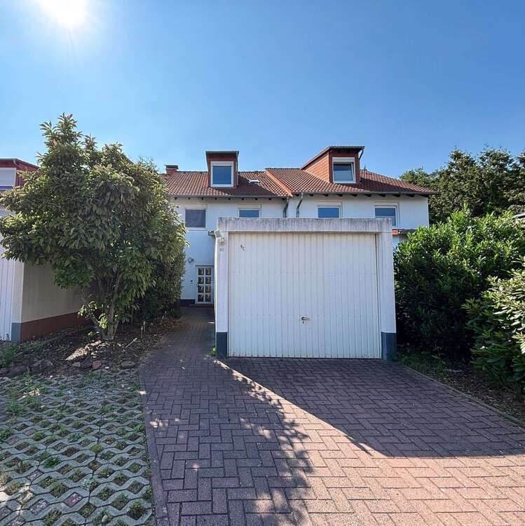 Haus zum Mieten in Rodenbach 1.750 € 160 m²