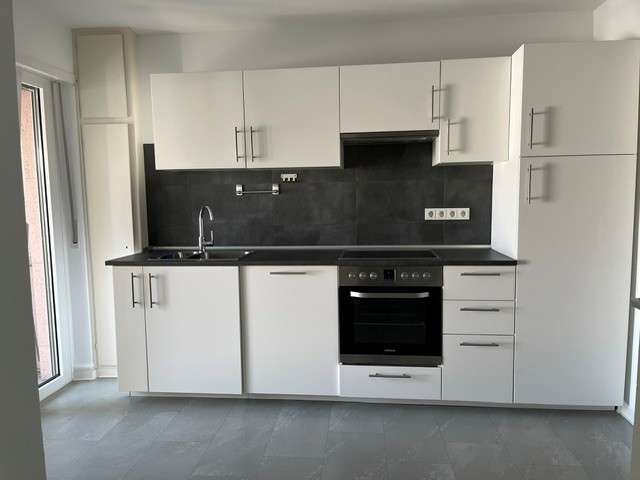 Etagenwohnung Kaiserslautern Betzenberg - 3 Zimmer, 100 m&sup2;, 1.000&euro; | Angebot:27103184
