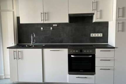 Wohnung Kaiserslautern Betzenberg - 3 Zimmer, 100 m&sup2;, 1.000&euro; | Angebot:27103184