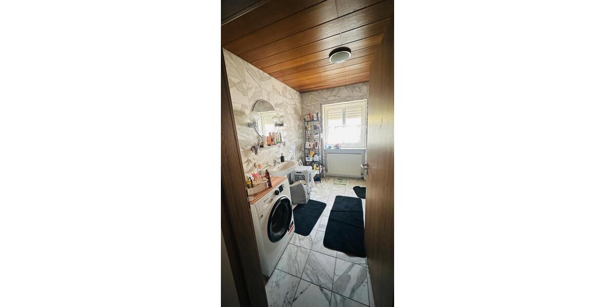 Einfamilienhaus Kaiserslautern - 3 Zimmer, 89 m&sup2;, 980&euro; | Angebot:26416722