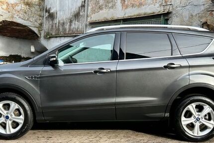 Ford Kuga 60.000 km 12.200 &euro; Kaiserslautern 67659