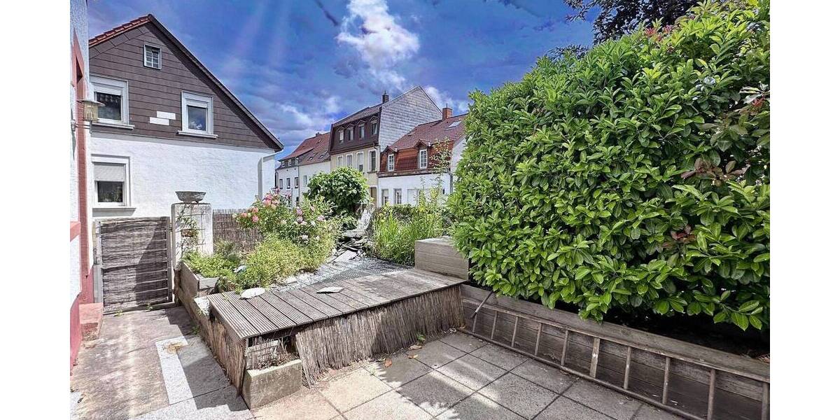 Mehrfamilienhaus, Wohnhaus Kaiserslautern Innenstadt - 7 Zimmer, 182 m&sup2;, 375.000&euro; | Angebot:26786844