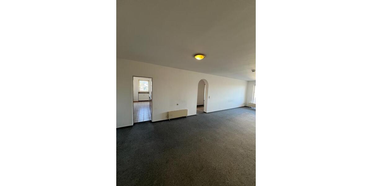 Etagenwohnung Landstuhl - 5 Zimmer, 124 m&sup2;, 1.000&euro; | Angebot:26535193