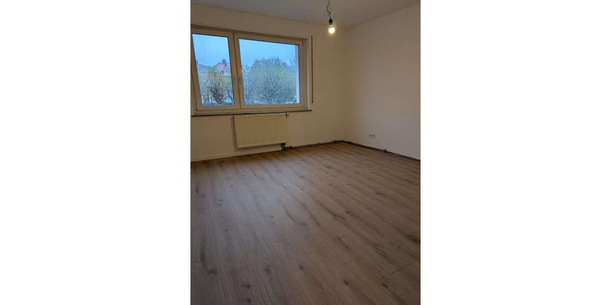 Etagenwohnung Kaiserslautern Betzenberg - 3 Zimmer, 81 m&sup2;, 660&euro; | Angebot:26308116
