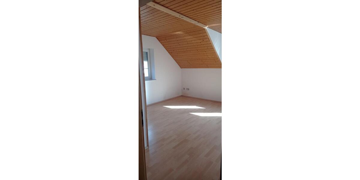 Doppelhaushälfte Landstuhl - 5 Zimmer, 240 m&sup2;, 2.130&euro; | Angebot:26025470