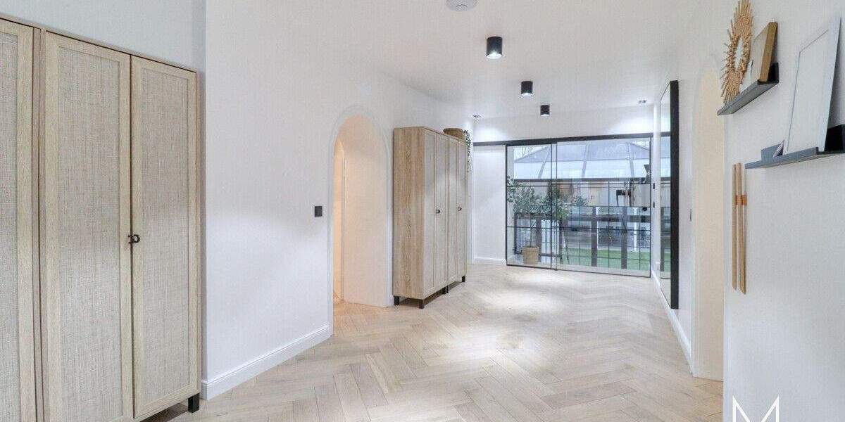 Einfamilienhaus Kaiserslautern Innenstadt - 7 Zimmer, 294 m&sup2;, 999.000&euro; | Angebot:25798454