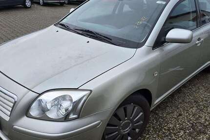 Toyota Avensis 152.270 km 5.200 &euro; Ramstein-Miesenbach 66877