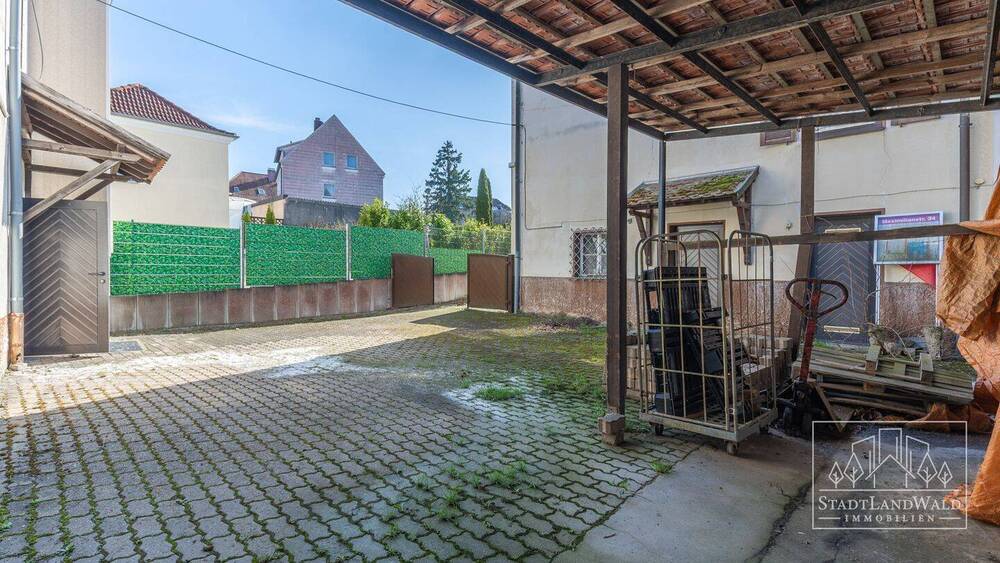 Einfamilienhaus Pirmasens Innenstadt - 1 Zimmer, 240 m&sup2;, 298.900&euro; | Angebot:26306199