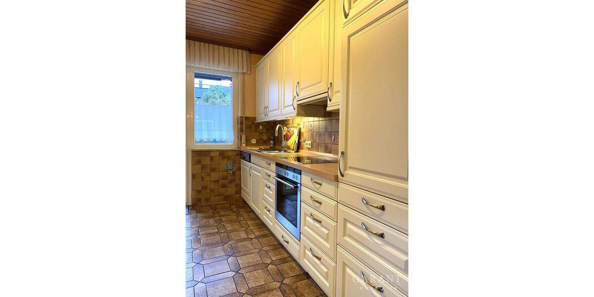 Mehrfamilienhaus, Wohnhaus Rodalben - 7 Zimmer, 240 m&sup2;, 420.000&euro; | Angebot:25707696