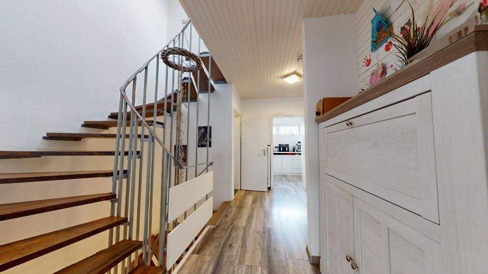 Einfamilienhaus Pirmasens Erlenbrunn - 7 Zimmer, 240 m&sup2;, 395.000&euro; | Angebot:25474172