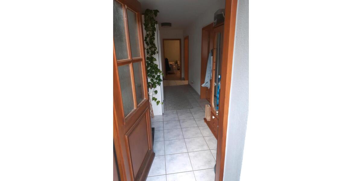 Erdgeschoßwohnung Dannenfels - 3 Zimmer, 110 m&sup2;, 1.020&euro; | Angebot:26328785
