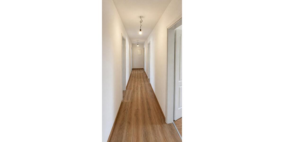 Dachgeschoßwohnung Kaiserslautern Betzenberg - 3 Zimmer, 59 m&sup2;, 750&euro; | Angebot:26347968