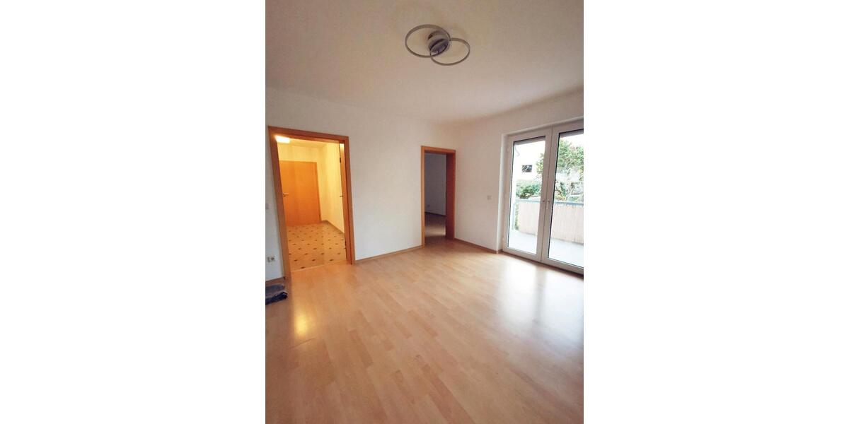 Erdgeschoßwohnung Katzweiler - 4 Zimmer, 125 m&sup2;, 1.150&euro; | Angebot:24945430