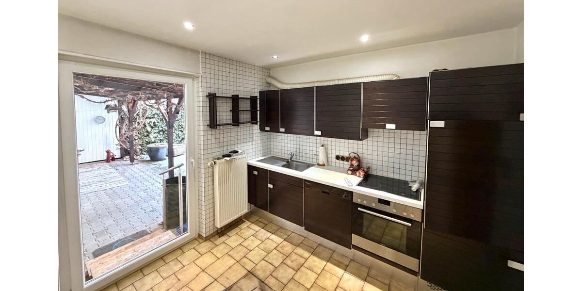 Mehrfamilienhaus, Wohnhaus Kaiserslautern Engelshof - 9 Zimmer, 220 m&sup2;, 415.000&euro; | Angebot:24703047