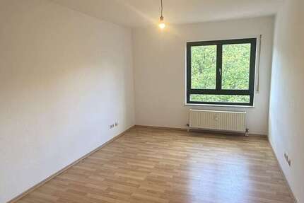 Wohnung Kaiserslautern Bahnheim - 1 Zimmer, 21 m&sup2;, 350&euro; | Angebot:27682027