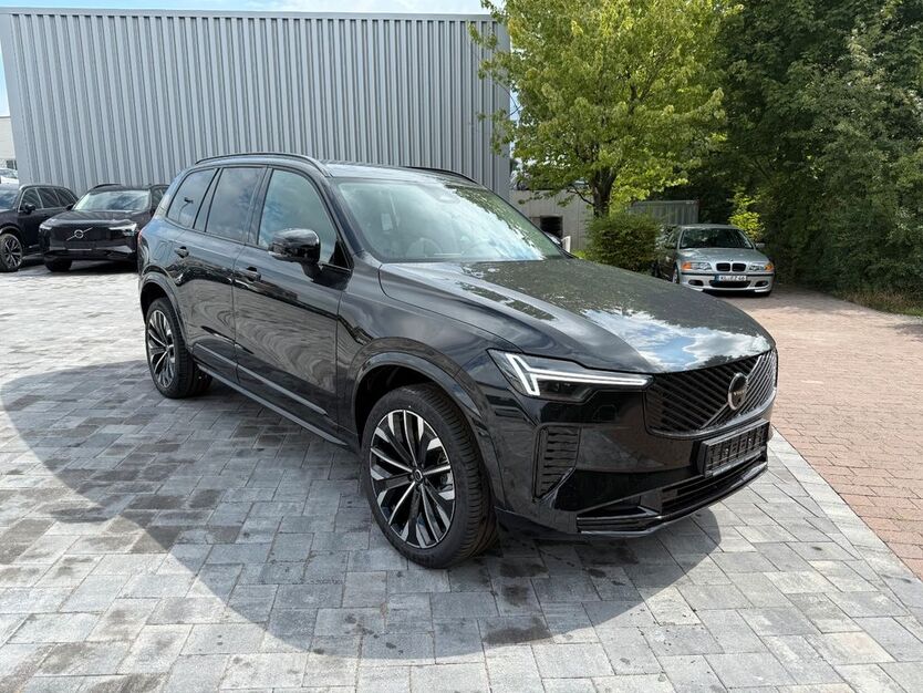 Volvo XC90 4.000 km 76.000 € Kaiserslautern 67657