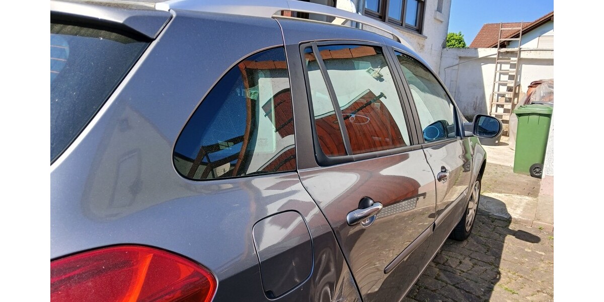 Renault Clio Grandtour Tom Tom Edition 165.000 km 3.400 &euro; Rockenhausen 67806