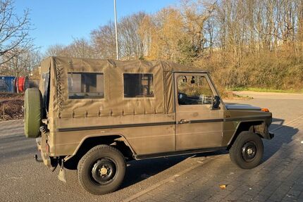 Mercedes G 230