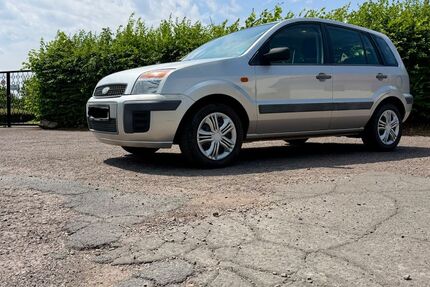 Ford Fusion 203.500 km 1.400 &euro; Rammelsbach 66887