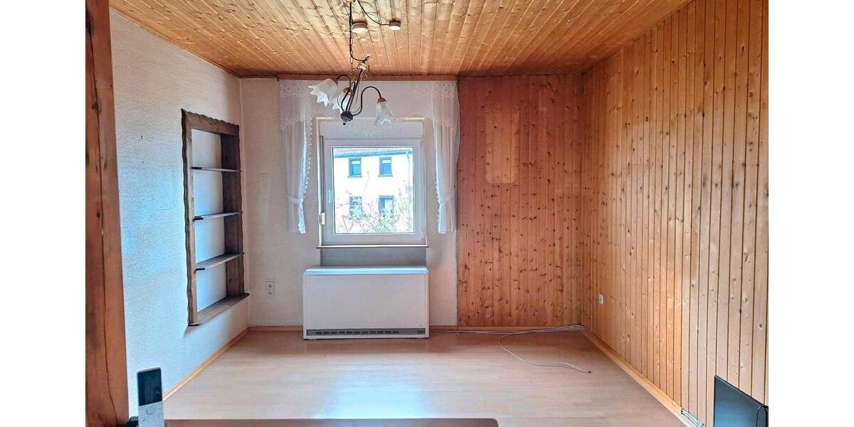 Reihenhaus Schallodenbach - 6 Zimmer, 130 m&sup2;, 149.000&euro; | Angebot:26356058