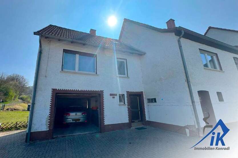Haus zum Kaufen in Wolfstein 55.000 € 143 m²