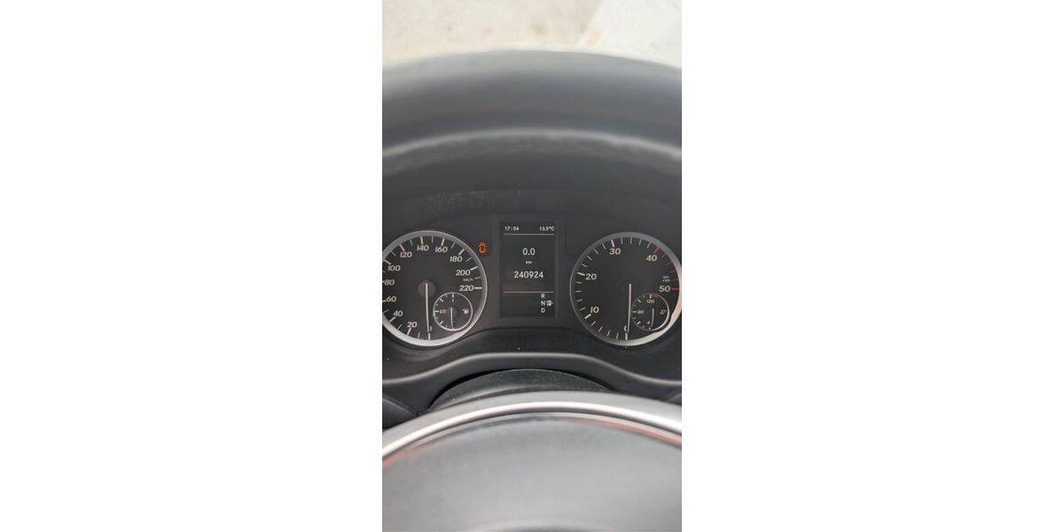 Mercedes-Benz Vito 240.924 km 9.800 &euro; Neustadt an der weinstrase 67434