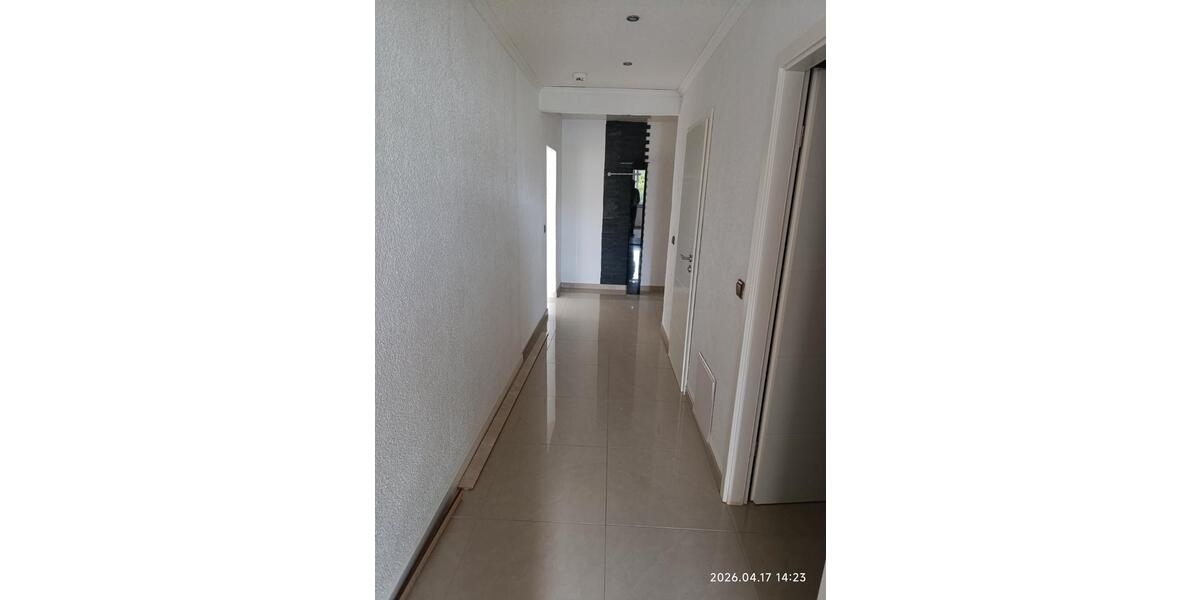 Etagenwohnung Landstuhl - 5 Zimmer, 125 m&sup2;, 220.000&euro; | Angebot:26844568