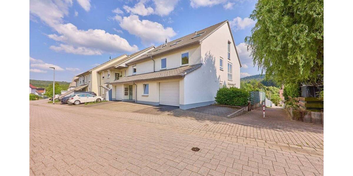 Reihenendhaus Hochspeyer - 5 Zimmer, 230 m&sup2;, 450.000&euro; | Angebot:25691400